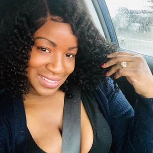 Meet your Posher, Toni